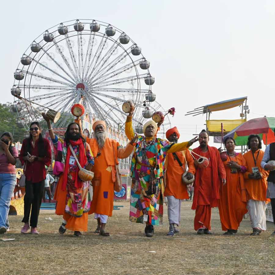 Preparation of Poush Mela started in Santiniketan dgtld