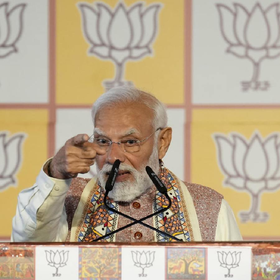 শুক্রবার বিজেপির সদর দফতরে নরেন্দ্র মোদী।