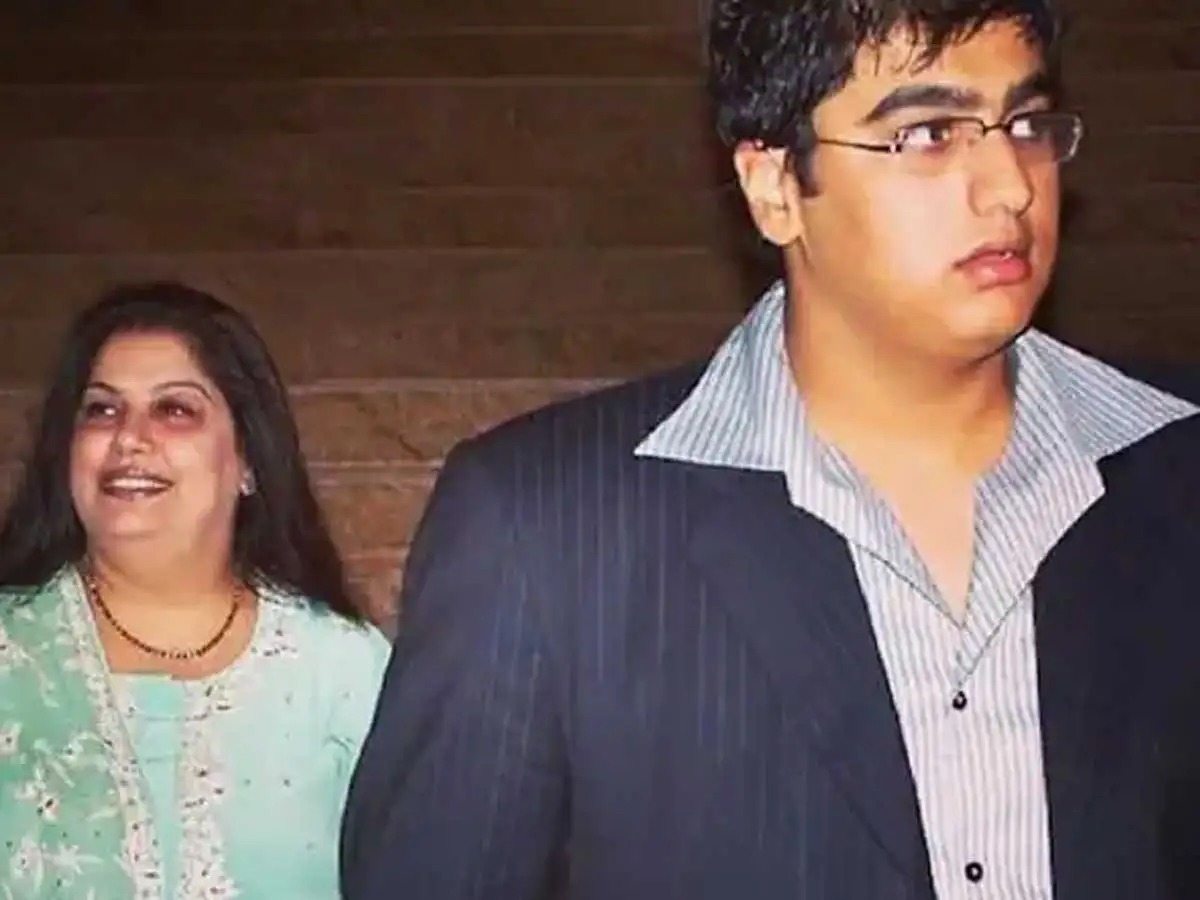 মায়ের সঙ্গে অর্জুন কপূর।