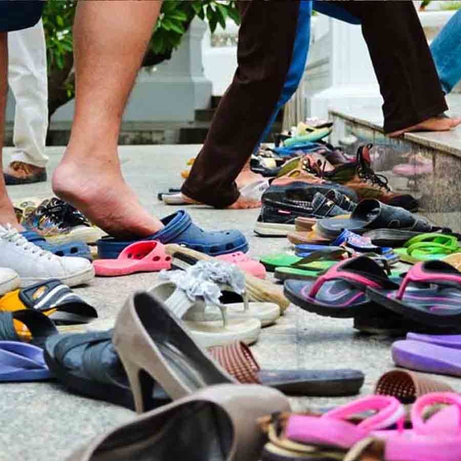 Bengaluru techie's 16k worth footwear stolen from outside the temple, FIR registered dgtl