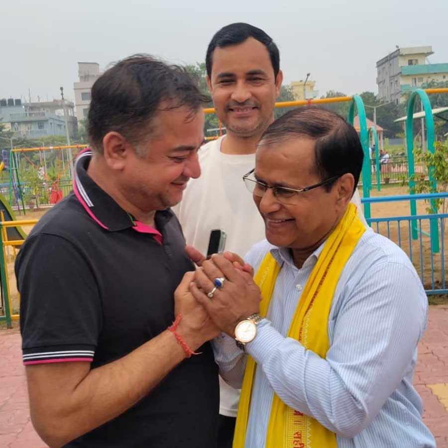 All need to know KC Sinha, one of the most educated candidate of Bihar Election but loses Kumhrar Seat