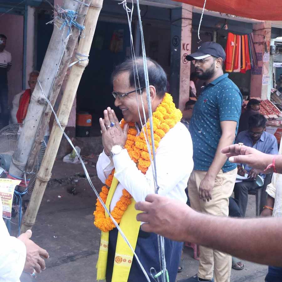 All need to know KC Sinha, one of the most educated candidate of Bihar Election but loses Kumhrar Seat