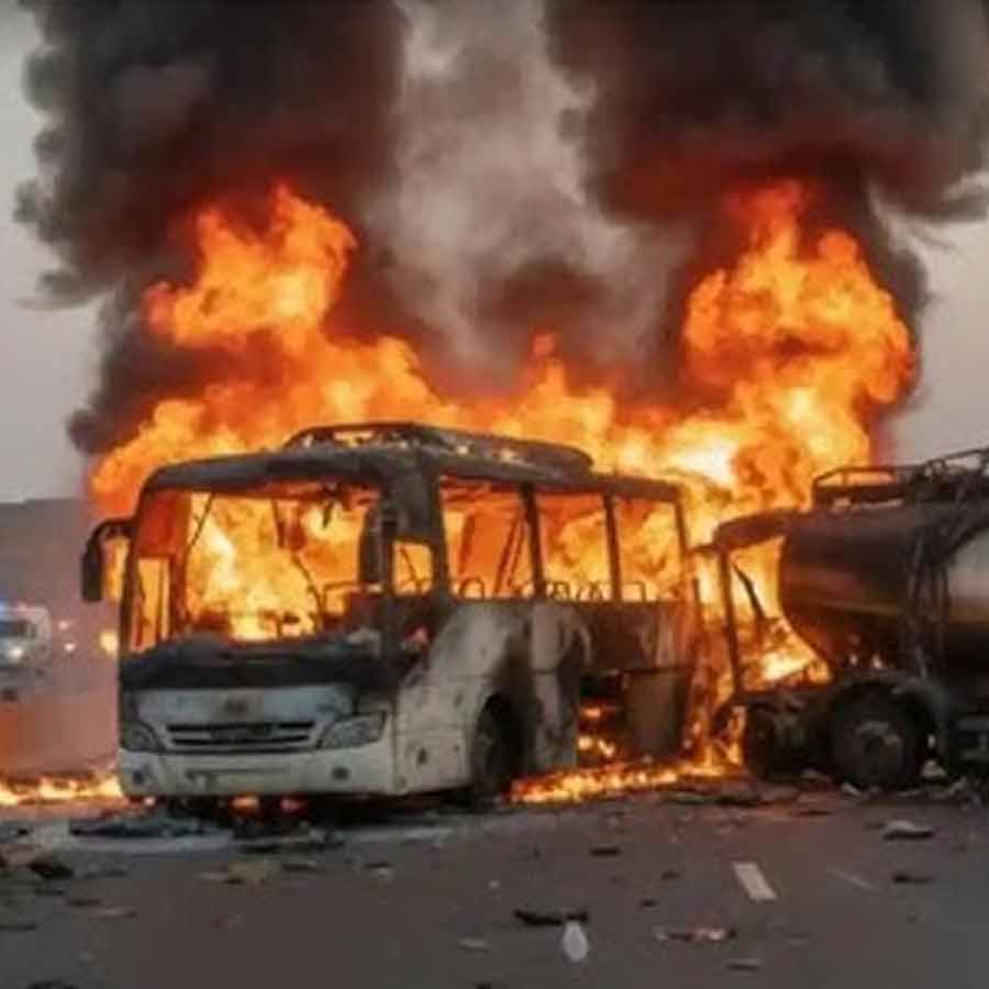 Eighteen members of a family of Hyderabad died in Saudi bus accident dgtl