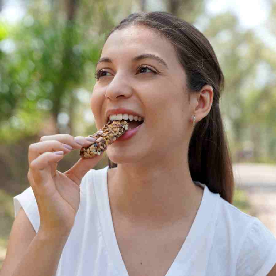 প্রোটিন বারটি স্বাস্থ্যকর কি না বুঝবেন কী করে?