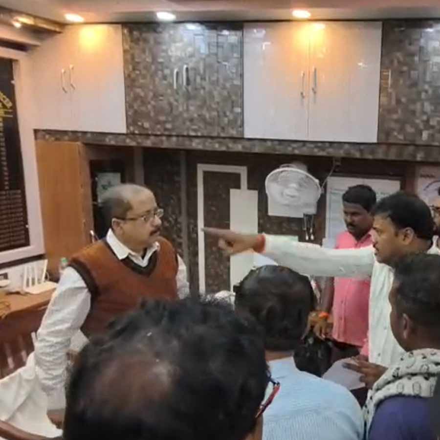 Khanakul BDO Office Row