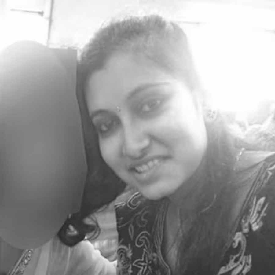 8-month pregnant Indian woman out on walk, dead in BMW accident in Australia dgtl