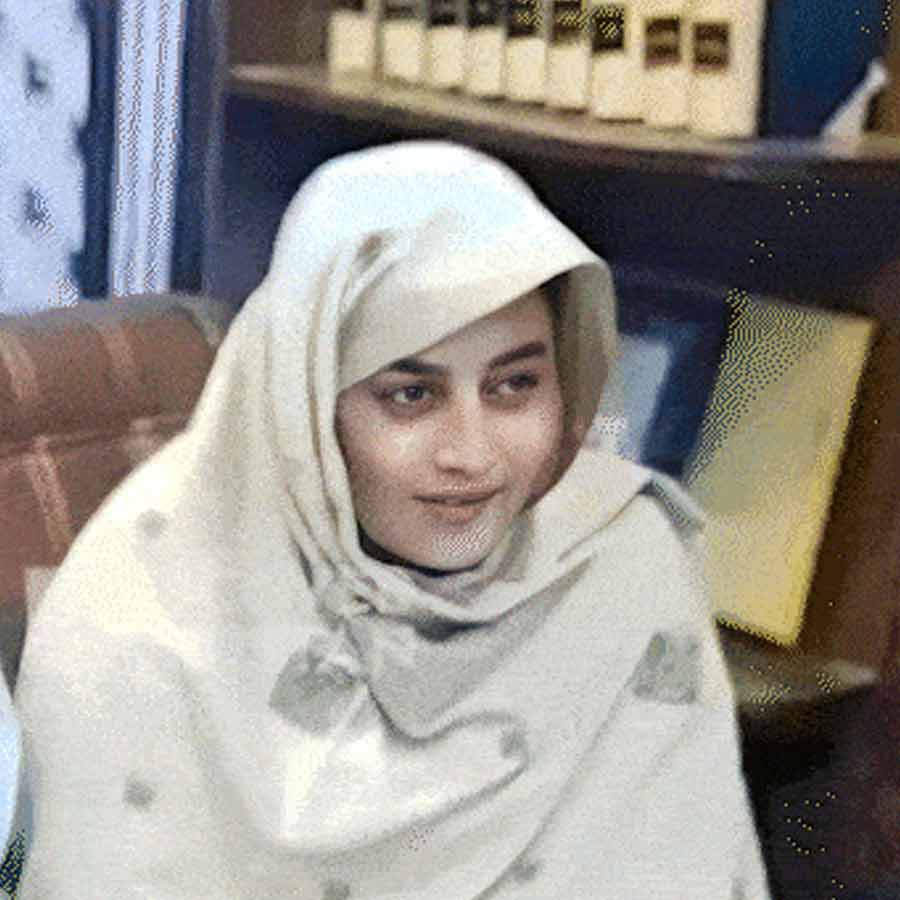 A Pakistan Court restrains police from harassing Indian Sikh Woman who married in Lahore dgtl