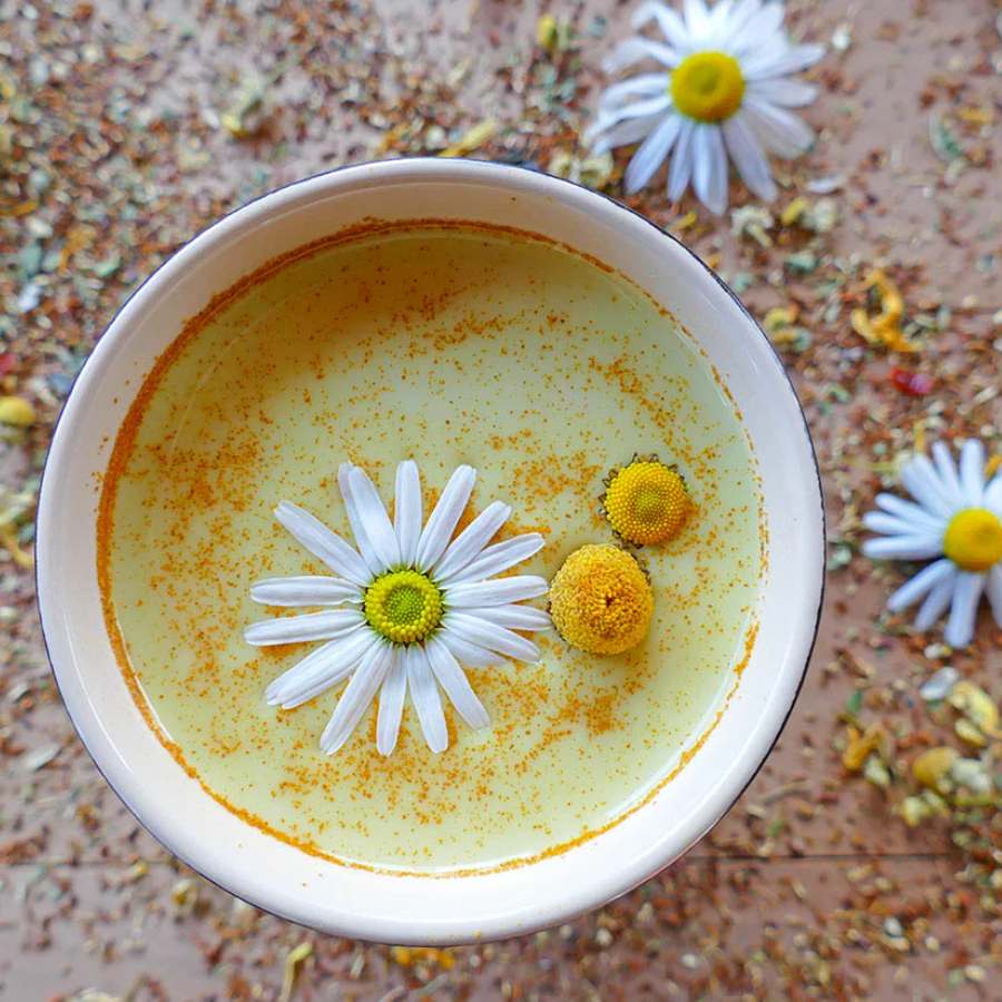 5 things to mix with your bed time milk to build your immunity stronger dgtl