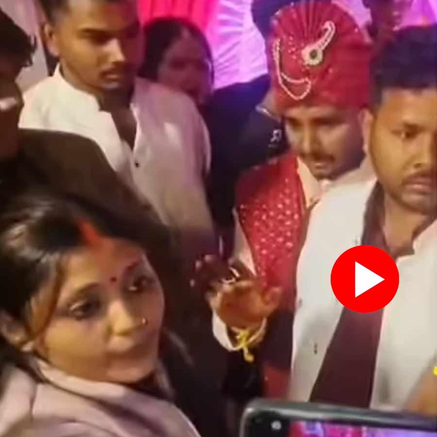 brawl between a woman and her husband