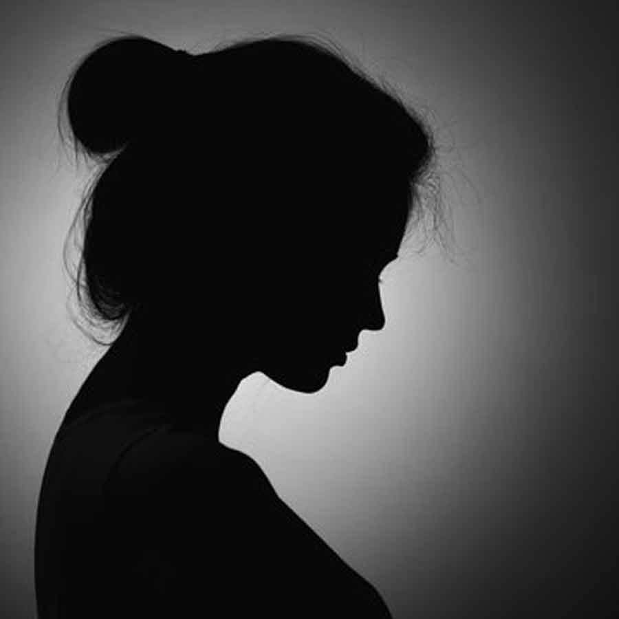 Tiktok star ordered to pay 15 crores to manager’s wife over alleged affair