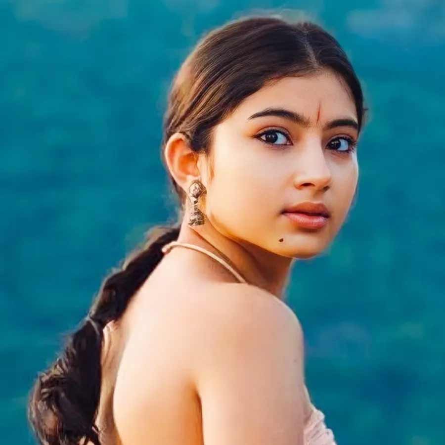 Meet actress Sara Arjun, once highest paid child artist is now set to hit big screen opposite Ranveer singh in Dhurandhar movie