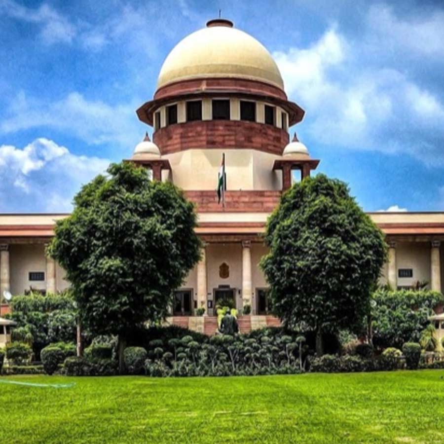 What is the current state of Subrata Roy’s Sahara city, situated in Lucknow