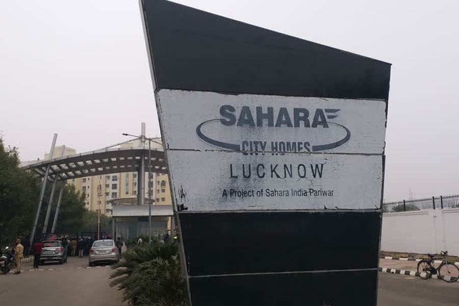 What is the current state of Subrata Roy’s Sahara city, situated in Lucknow