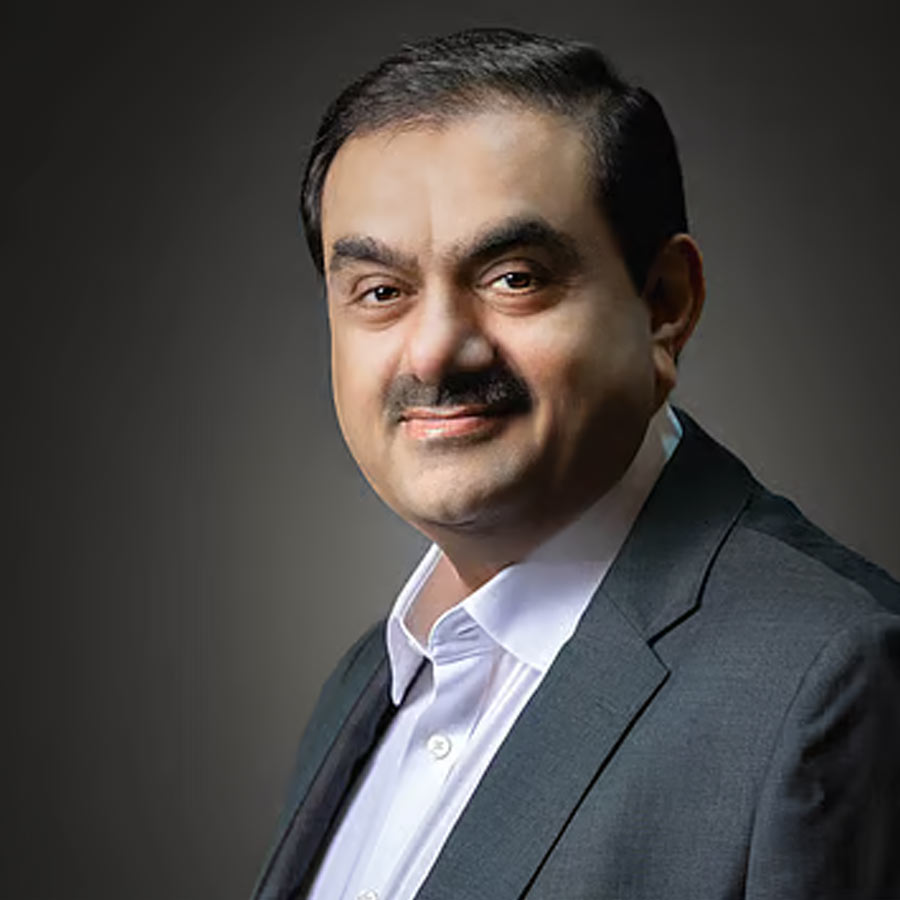 What is the current state of Subrata Roy’s Sahara city, situated in Lucknow