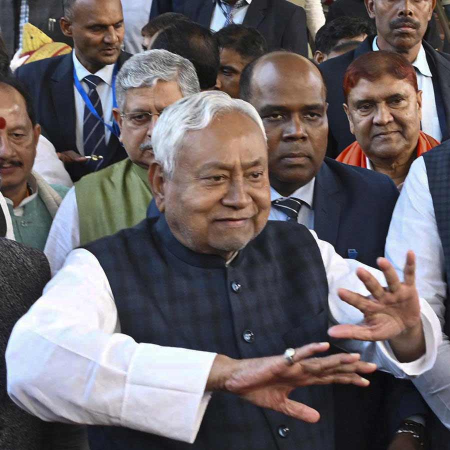 How much Nitish Kumar will earn as Bihar Chief Minister, Know details