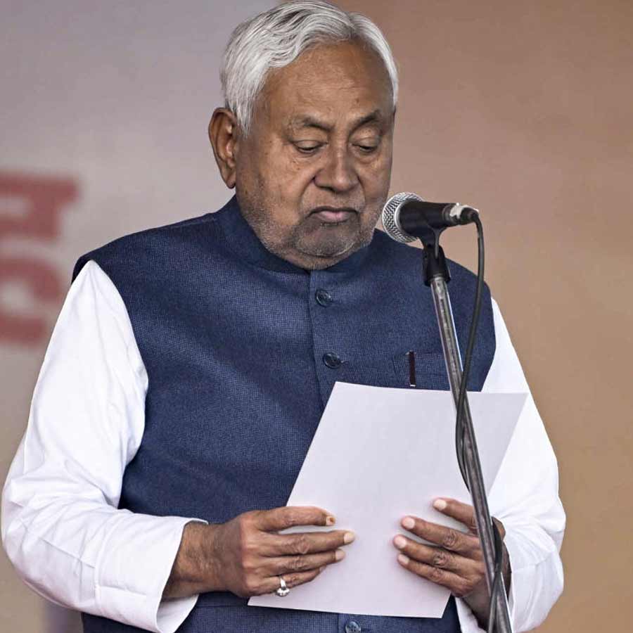 How much Nitish Kumar will earn as Bihar Chief Minister, Know details