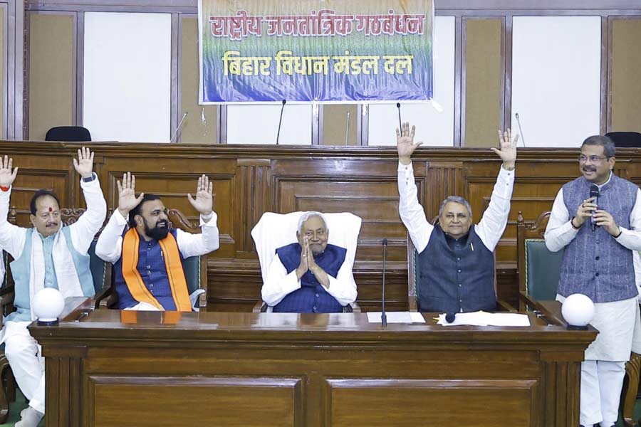 How much Nitish Kumar will earn as Bihar Chief Minister, Know details