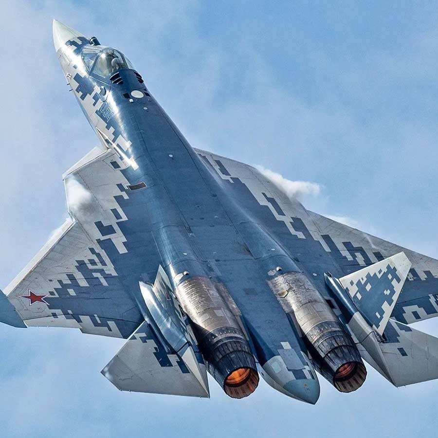 Russia offers fifth generation fighter jet SU-57 with Technology transfer, though US sanctions are major concern for India 