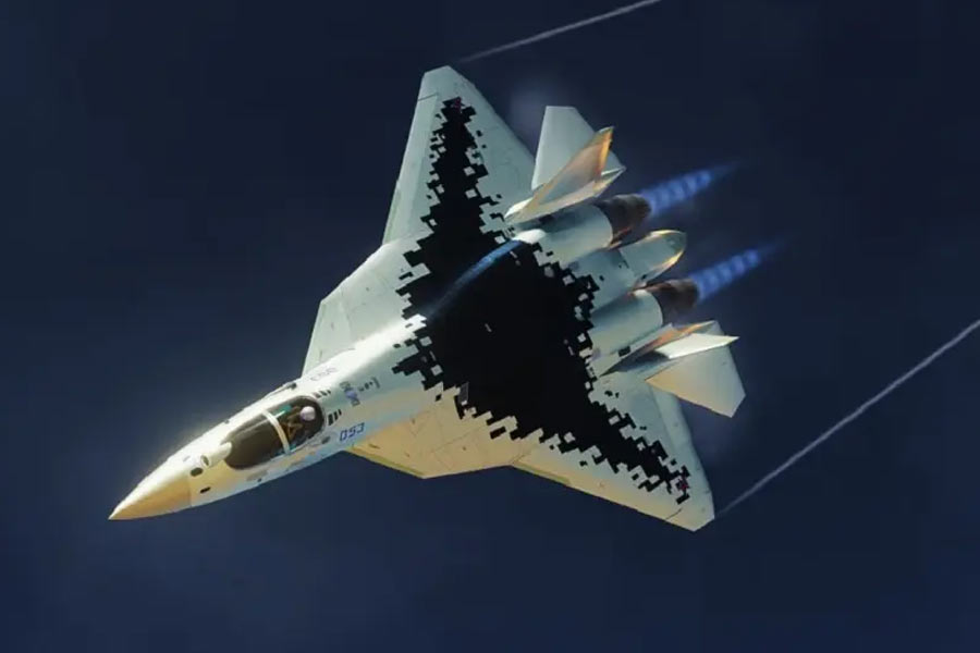 Russia offers fifth generation fighter jet SU-57 with Technology transfer, though US sanctions are major concern for India 