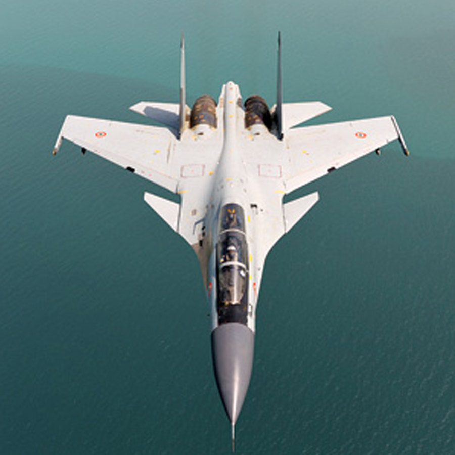 Russia offers fifth generation fighter jet SU-57 with Technology transfer, though US sanctions are major concern for India 