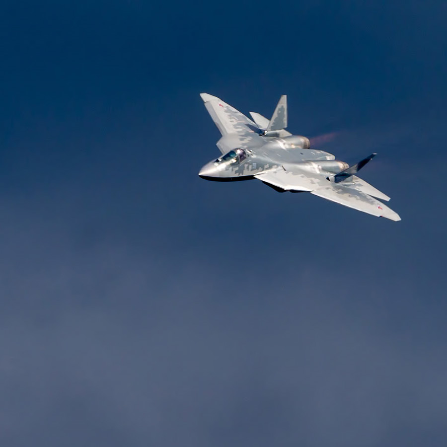 Russia offers fifth generation fighter jet SU-57 with Technology transfer, though US sanctions are major concern for India 