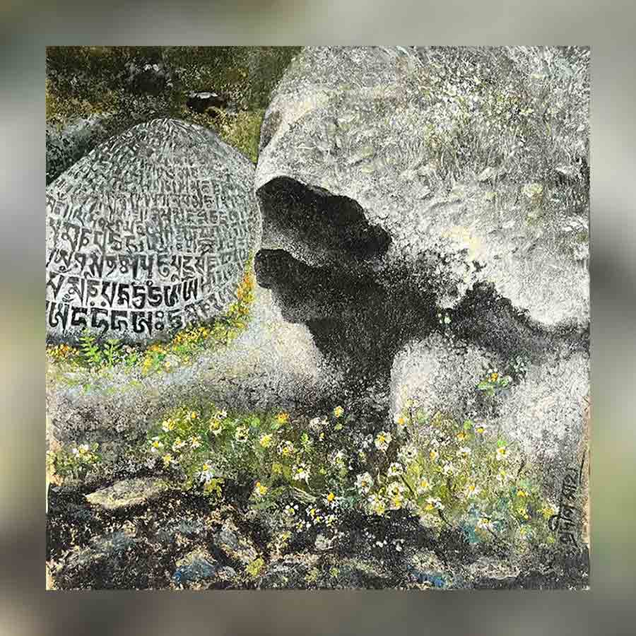 Review of an art exhibition held at Maya Art Space on the works of artist Pradip Saha