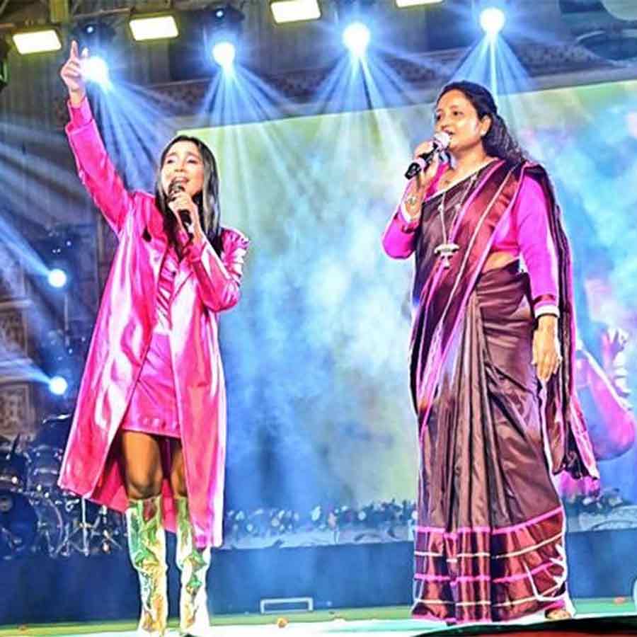 নৈপুণ্য: শিল্পা রাওয়ের পাশে কল্পনা।