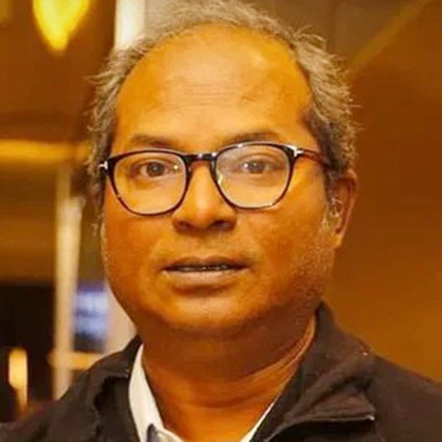 Why did actor Chandan Sen donate one lakh rupees of the Telesamman award dgtl