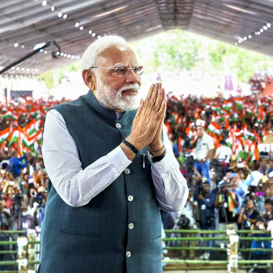 PM Modi may start his series of rallies in poll-bound Bengal from December, Say BJP sources dgtl