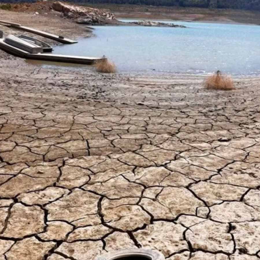 Iran may relocate its capital Tehran due to acute water crisis