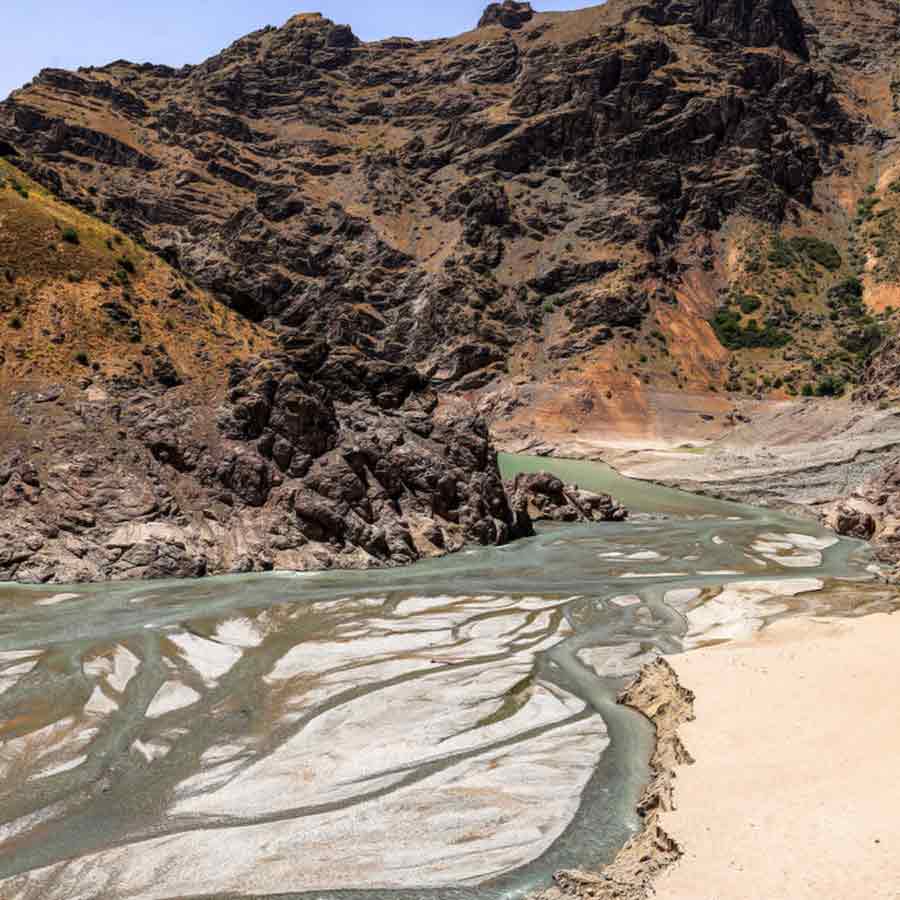 Iran may relocate its capital Tehran due to acute water crisis