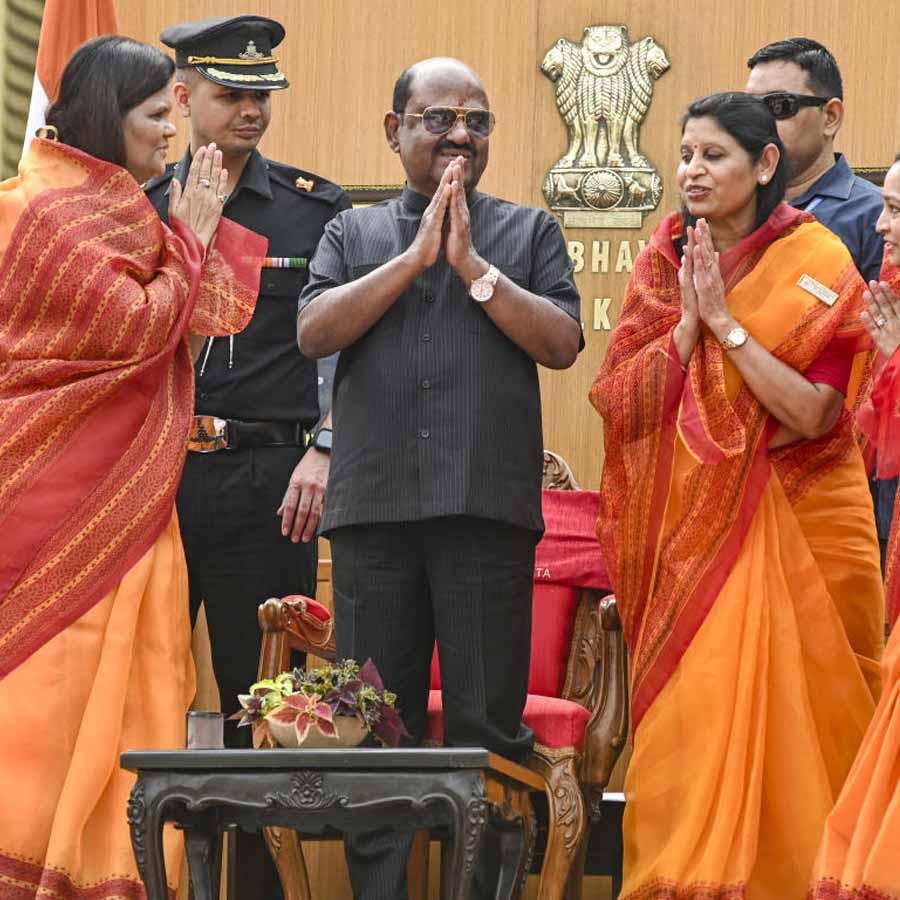 TMC-BJP both maintain distance from Governor CV Anand Bose at Raj Bhaban on third anniversary dgtl