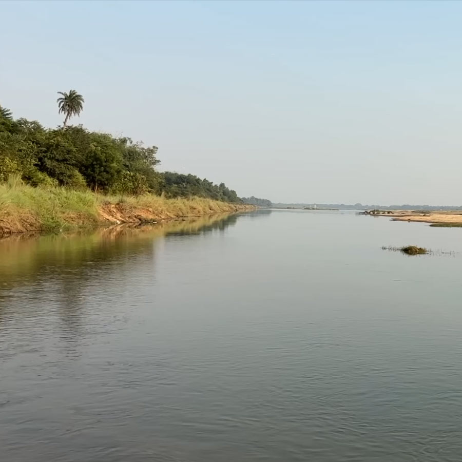 অরণ্য, নদী, মন্দির— সব মিলিয়ে গোপালপুরের সৌন্দর্য।