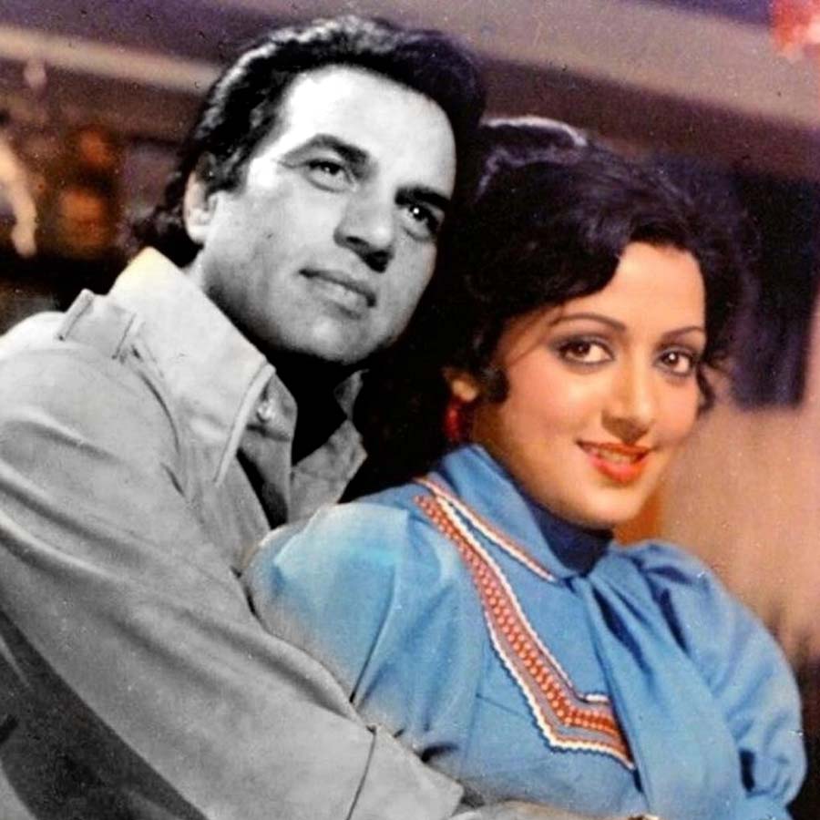 Hema malini shares Dharmendra Mother secretly meet her
