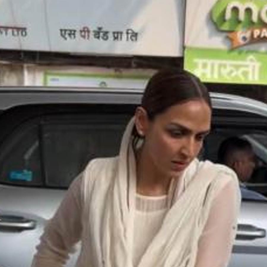 শ্মশানে ঈশা দেওল।