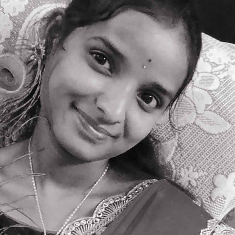 Bengaluru college student found dead in rented room in Bengaluru