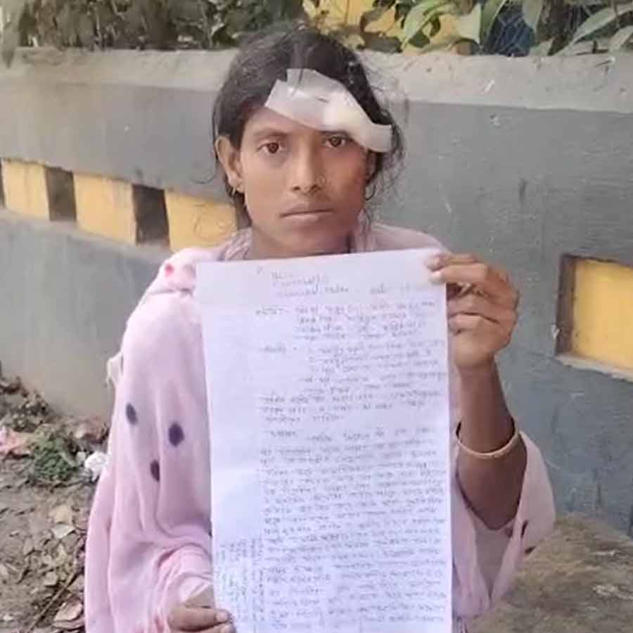 Husband accused of beating wife in Malda