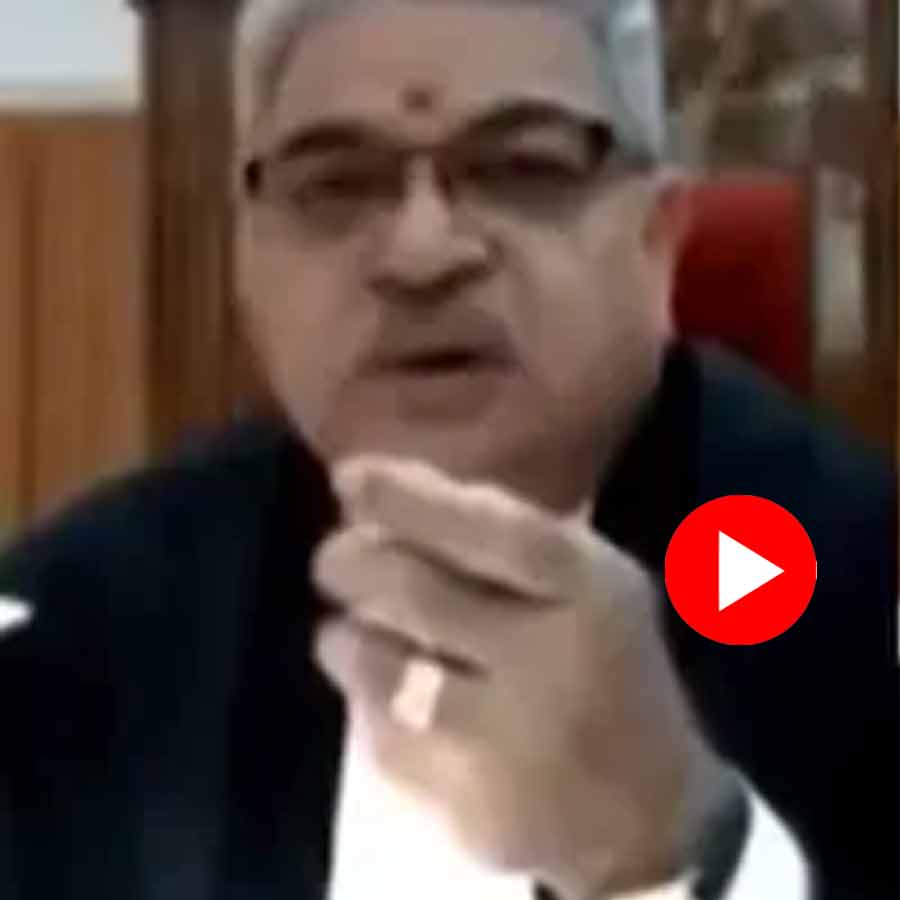Video shows Indore judge scolds female lawyer for saying ‘Ya Ya Ya’ repeatedly inside court