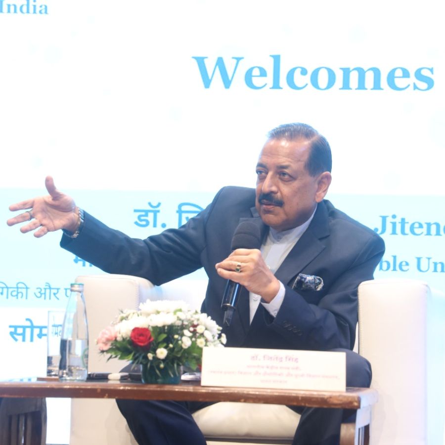 বিজ্ঞান ও প্রযুক্তি মন্ত্রী জিতেন্দ্র সিংহ। 