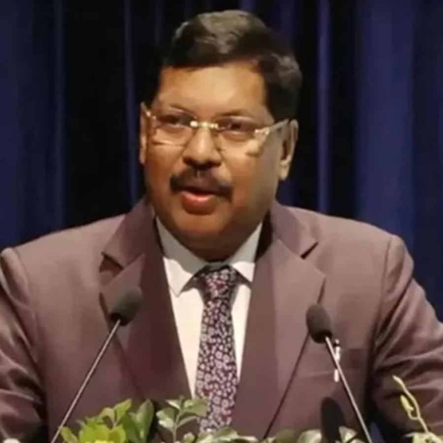 How India’s Chief Justice Is Appointed and What Salary, Gratuity, Pension They Receive 