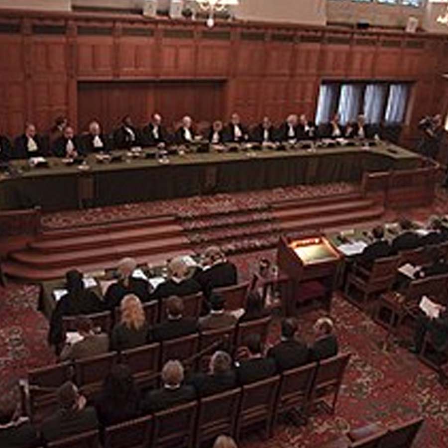 How India’s Chief Justice Is Appointed and What Salary, Gratuity, Pension They Receive 