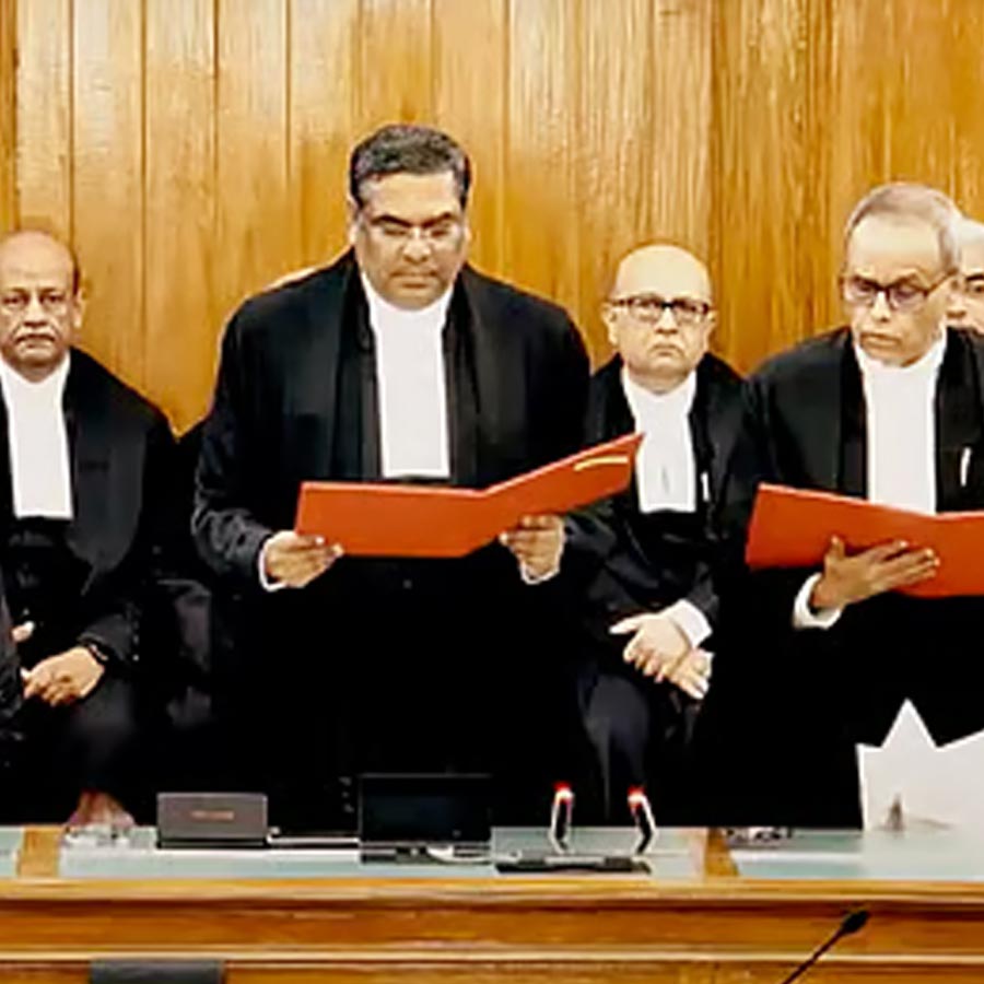 How India’s Chief Justice Is Appointed and What Salary, Gratuity, Pension They Receive 