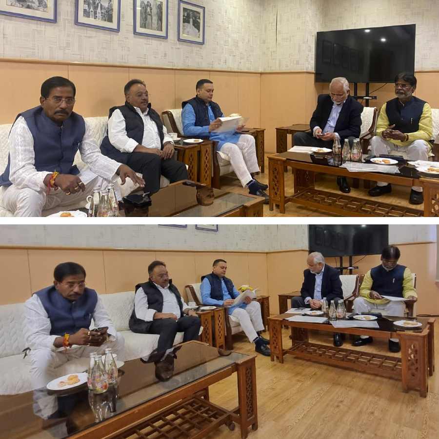 BJP delegation visits ECI to demand targeted communication with Matua Community and other Hindu migrant groups in West Bengal