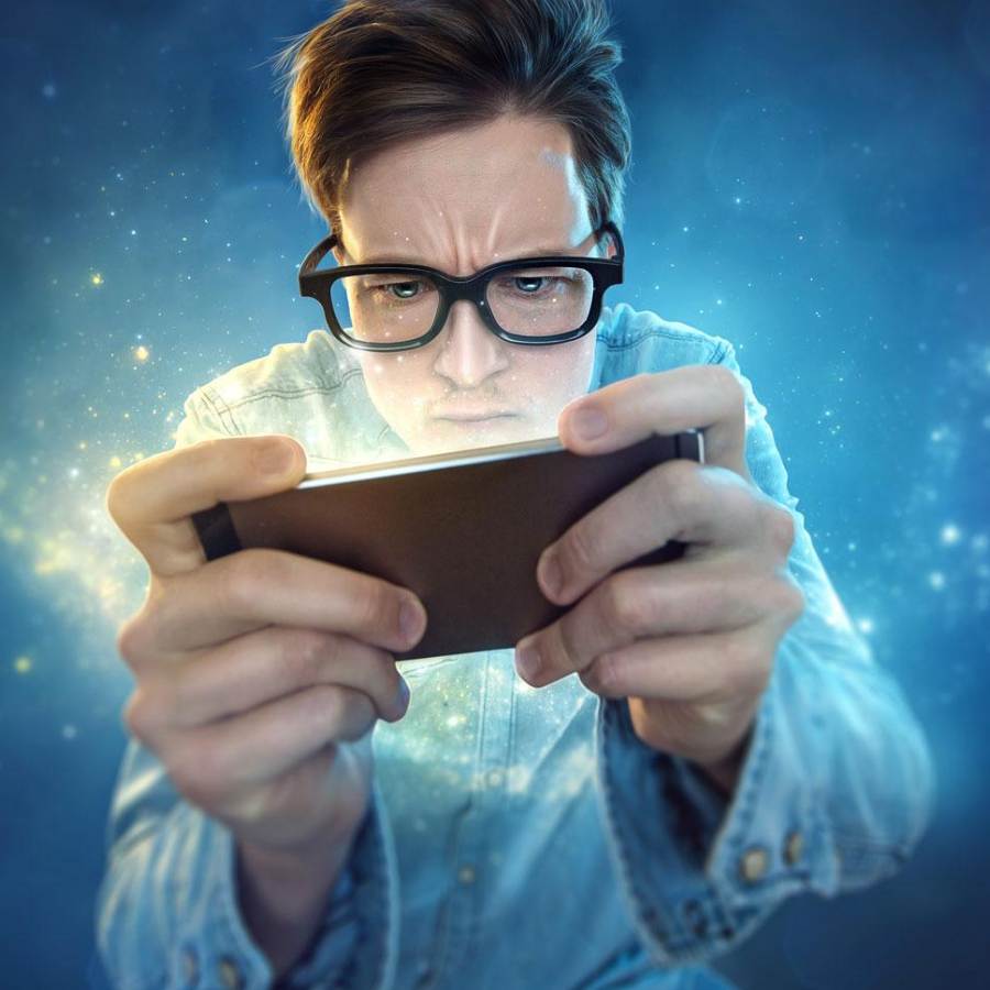 Rujuta Diwekar suggests a strategy to get rid of harmful mobile addiction dgtl