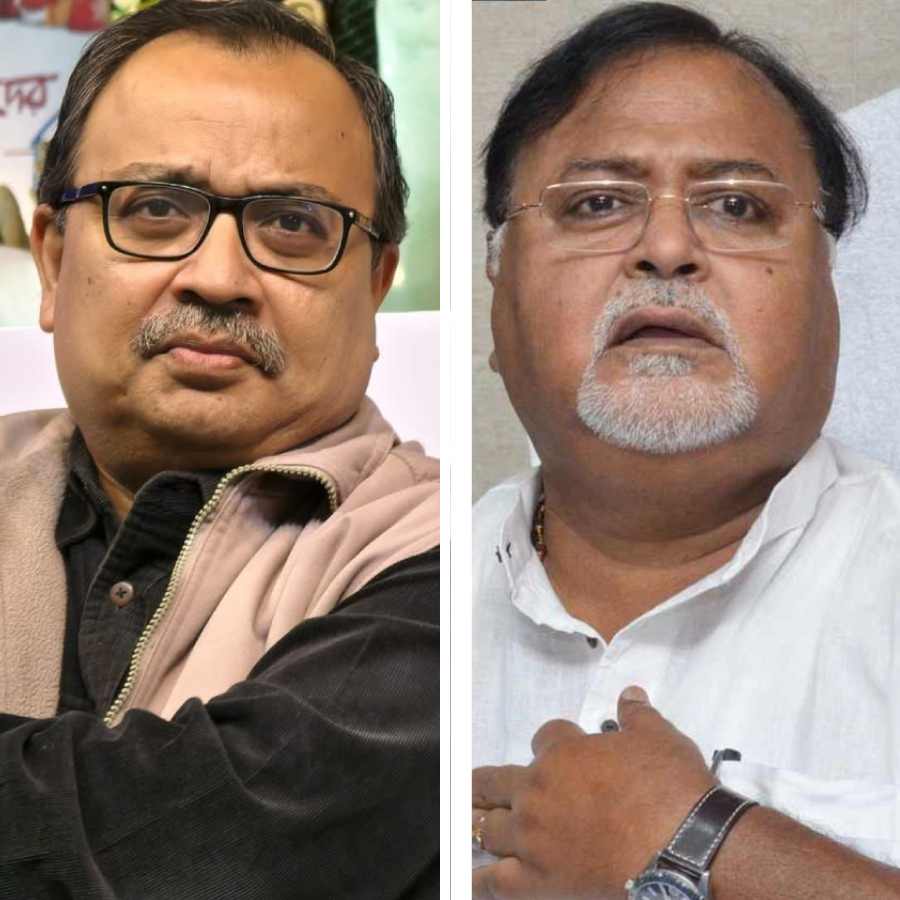 Partha Chatterjee calls Kunal Ghosh to know about his health condition dgtl