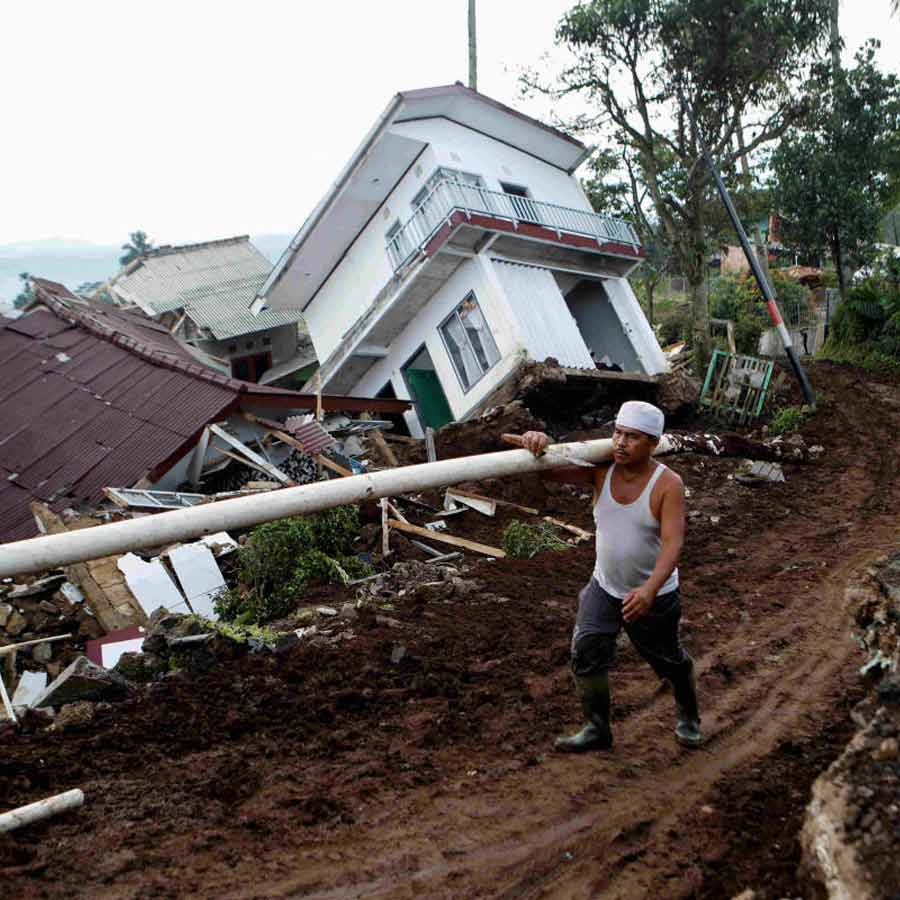 Indonesia rocked by 6.6 magnitude earthquake amid flash floods and landslides dgtl