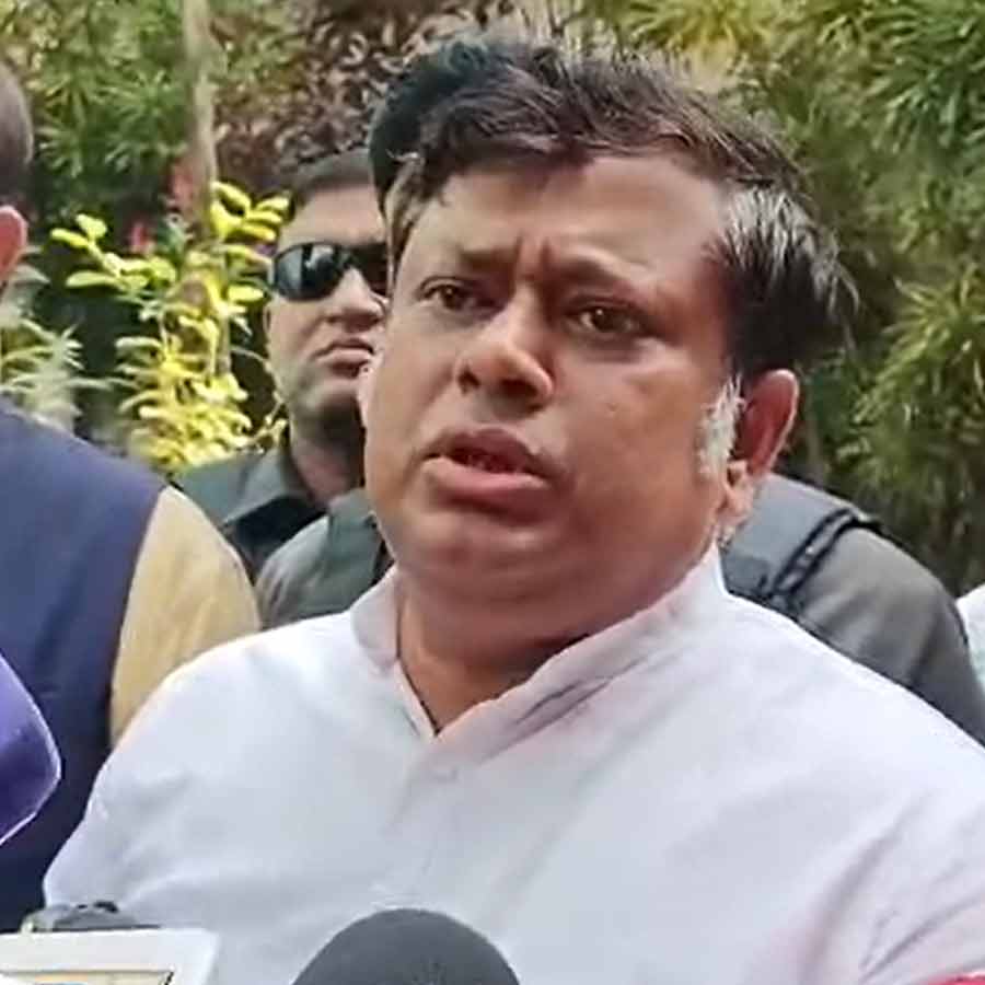 ডায়মন্ড হারবারে আহত বিজেপি কর্মীদের দেখতে গিয়ে বিক্ষোভের মুখে সুকান্ত! উঠল ‘গো ব্যাক’ স্লোগান