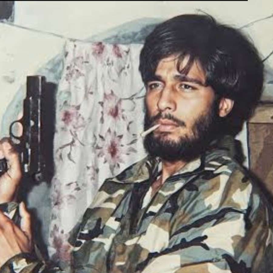 Is Sanjay Dutta playing character of Pakistan’s police officer Chaudhry Aslam Khan in Dhurandhar movie