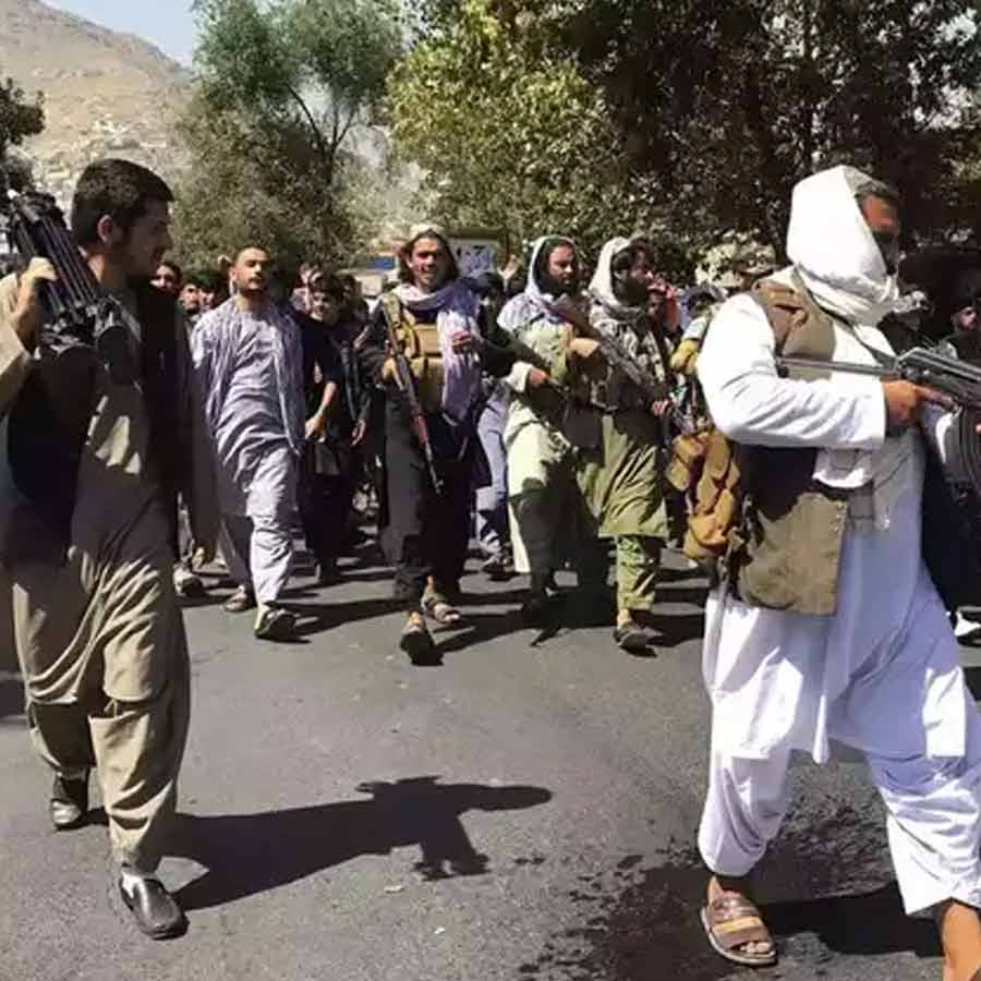 Is Sanjay Dutta playing character of Pakistan’s police officer Chaudhry Aslam Khan in Dhurandhar movie