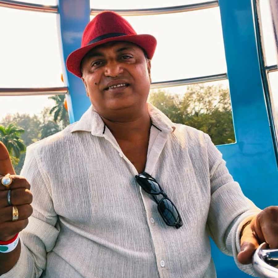 দেবব্রত মণ্ডল।